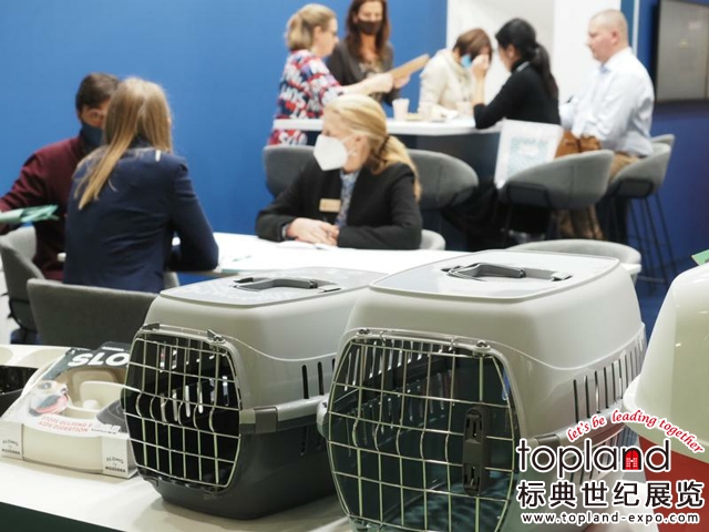 2023年意大利博洛尼亞國際寵物用品展（Zoomark International）是歐洲領(lǐng)先的寵物行業(yè)展覽會；將于2023年5月15-17 日在意大利博洛尼亞展覽中心舉辦。